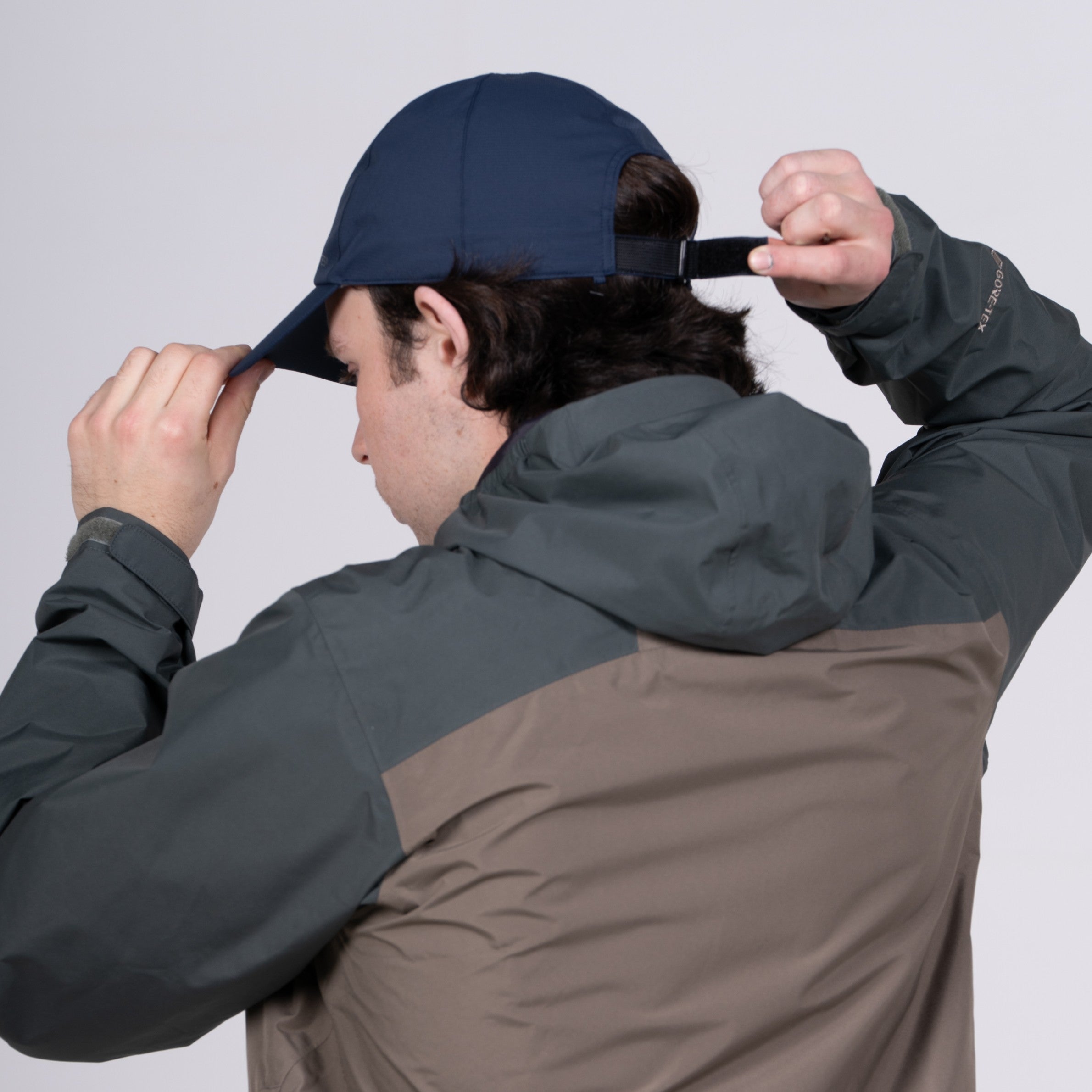 Trekmates Fornax DRY cappellino impermeabile blu