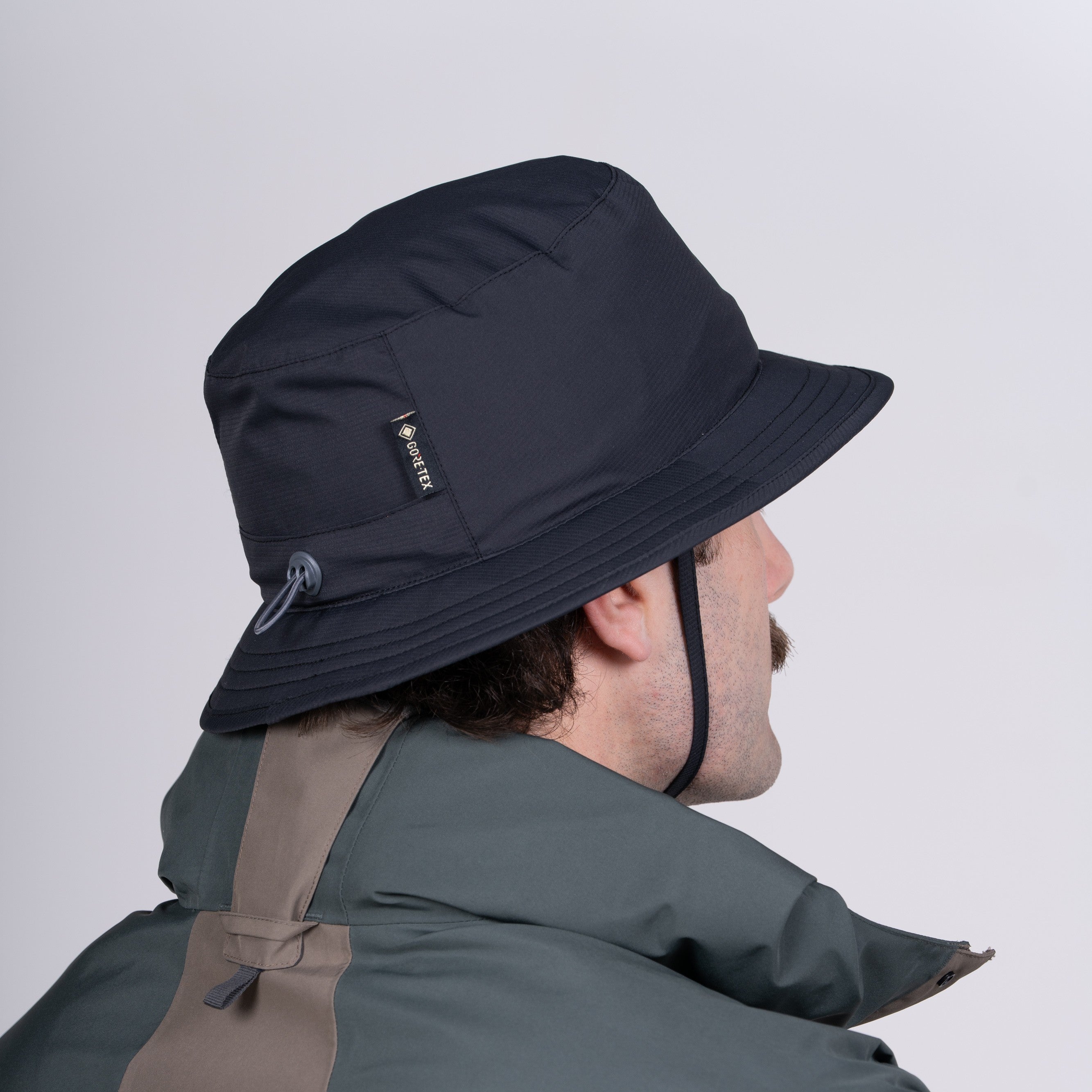 TREKMATES Bamford GTX Hat cappello impermeabile nero