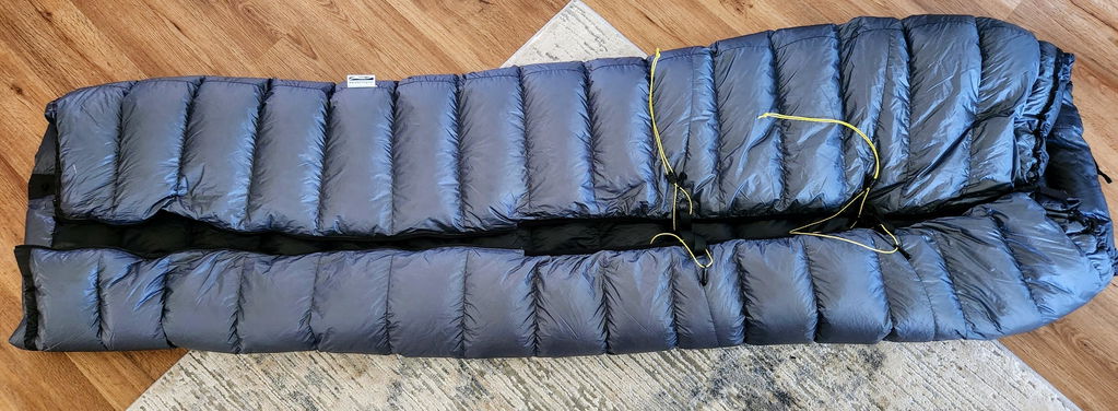 Katabatic Gear Flex 30°F quilt sacco a pelo in piuma