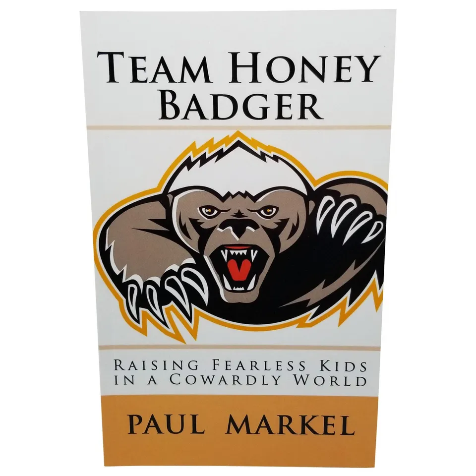Readyman Team Honey Badger libro figli coraggiosi