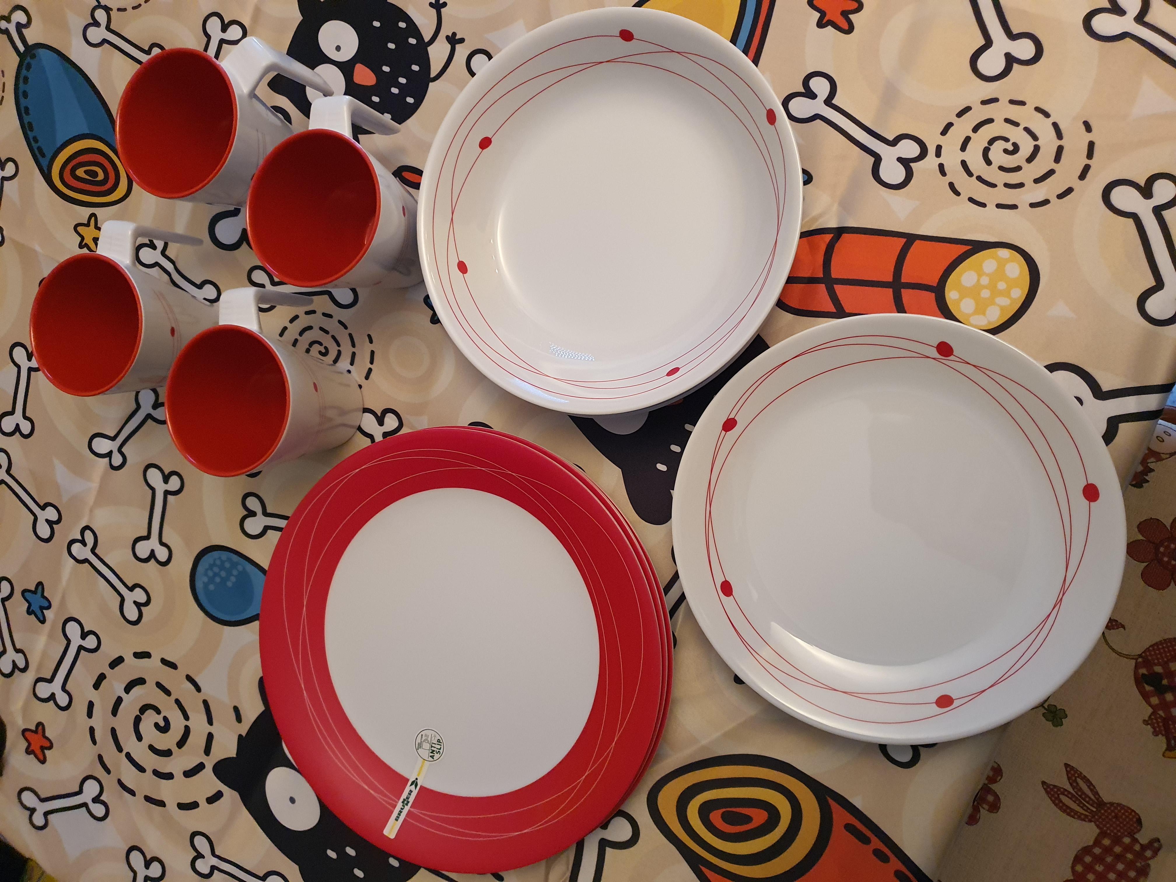 Brunner Cosmic set melamina 16 pezzi rosso infrangibile