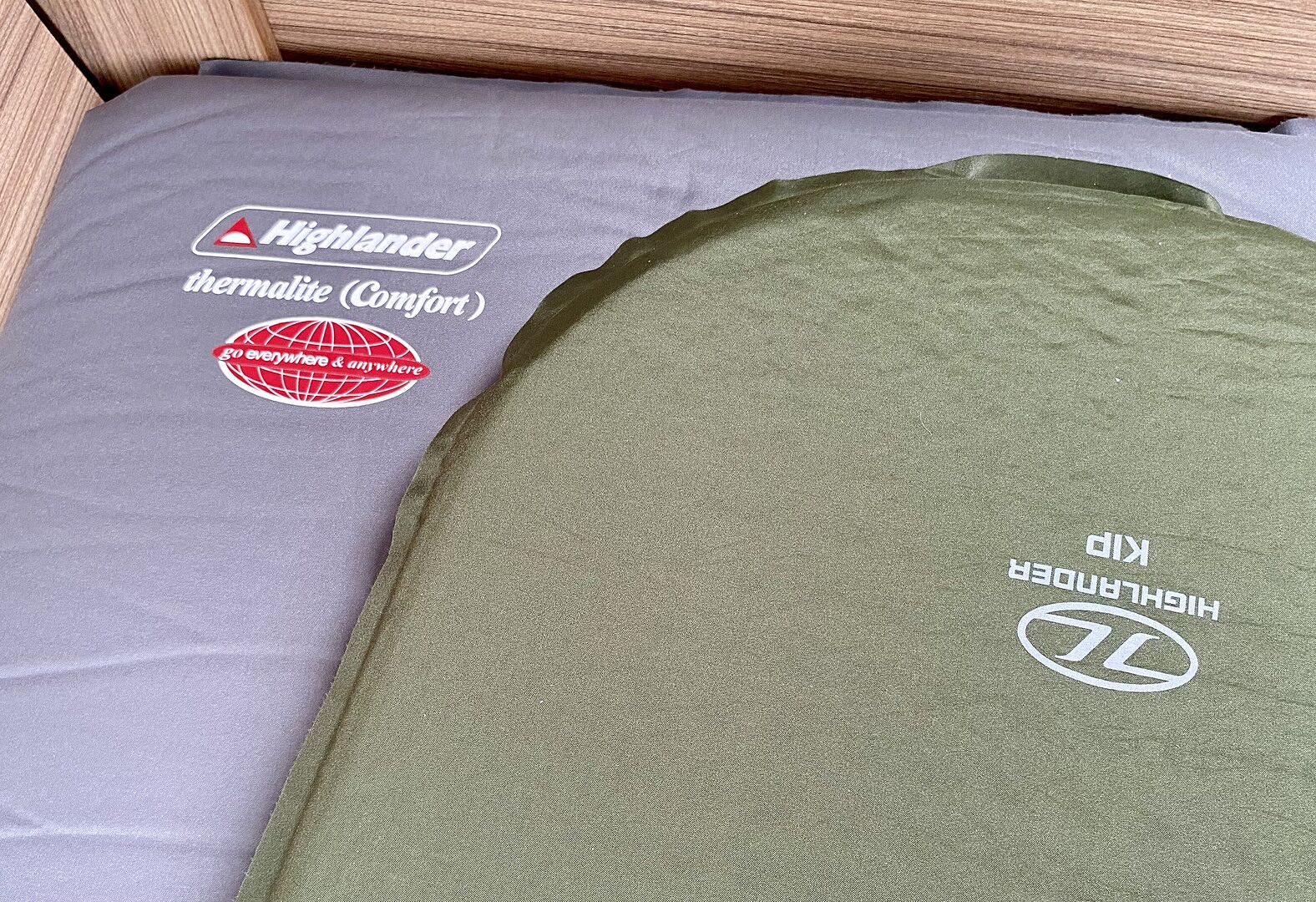 Highlander Kip Mat materassino autogonfiante olive 198 cm