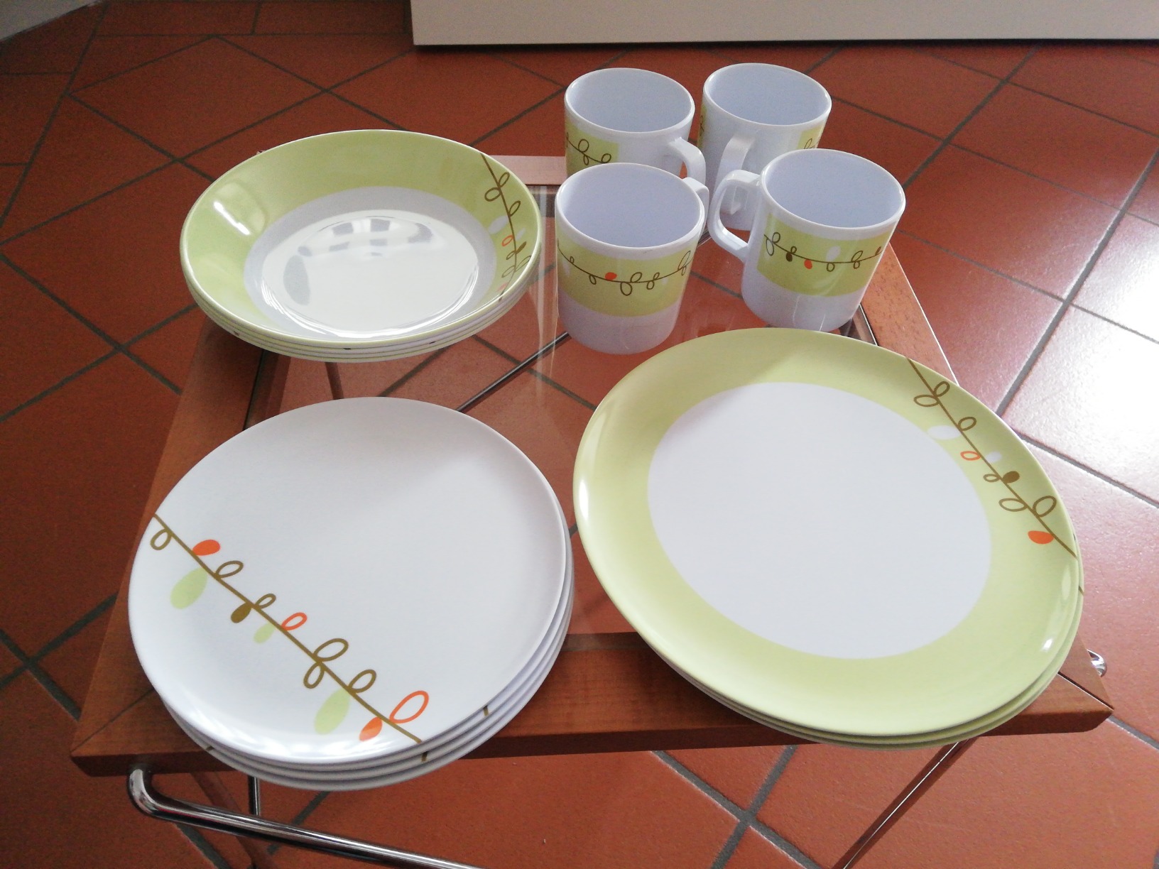 Brunner Esprit Set Stoviglie Melamina 16 Pezzi infrangibile