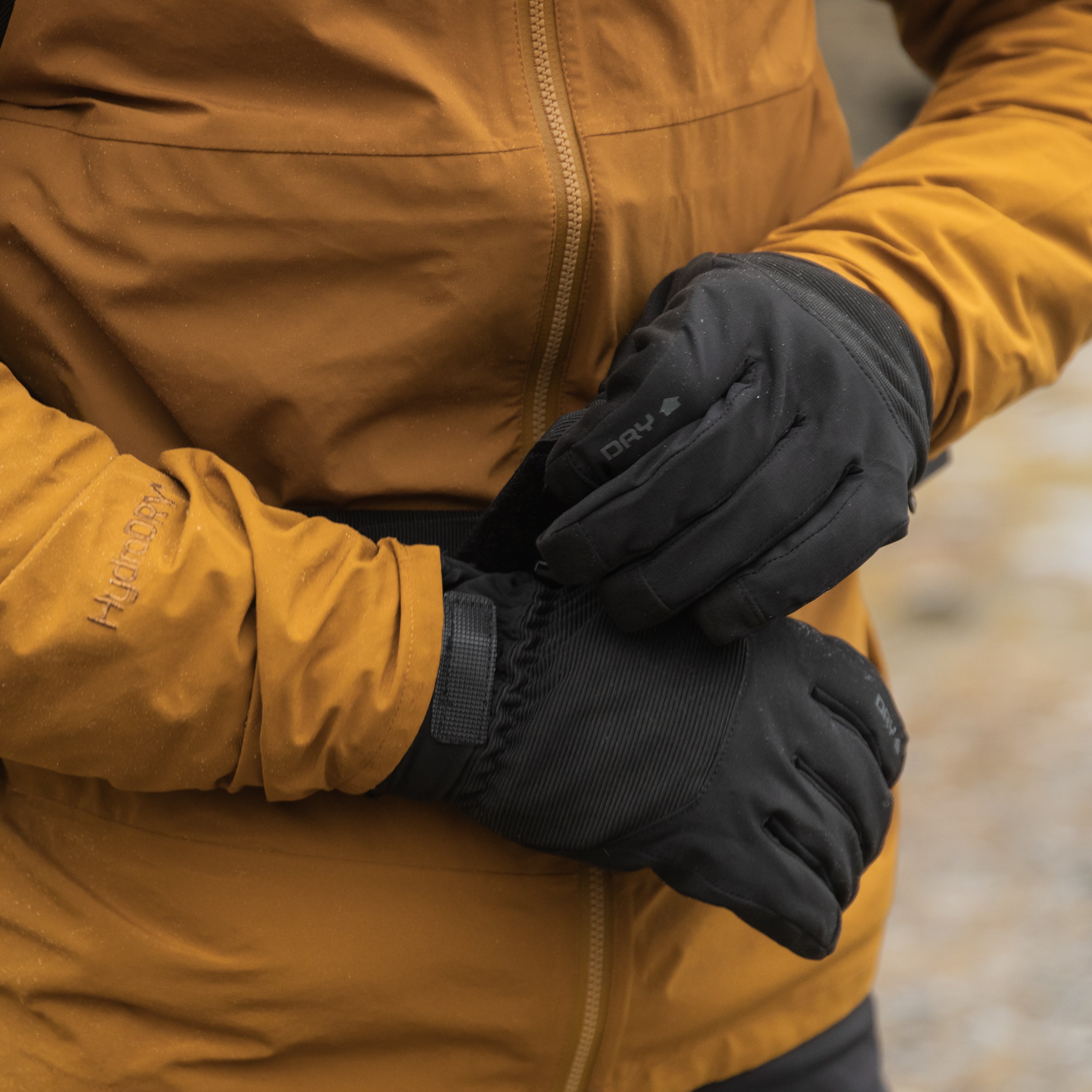 Trekmates Taktil Dry Guanti Impermeabili Neri